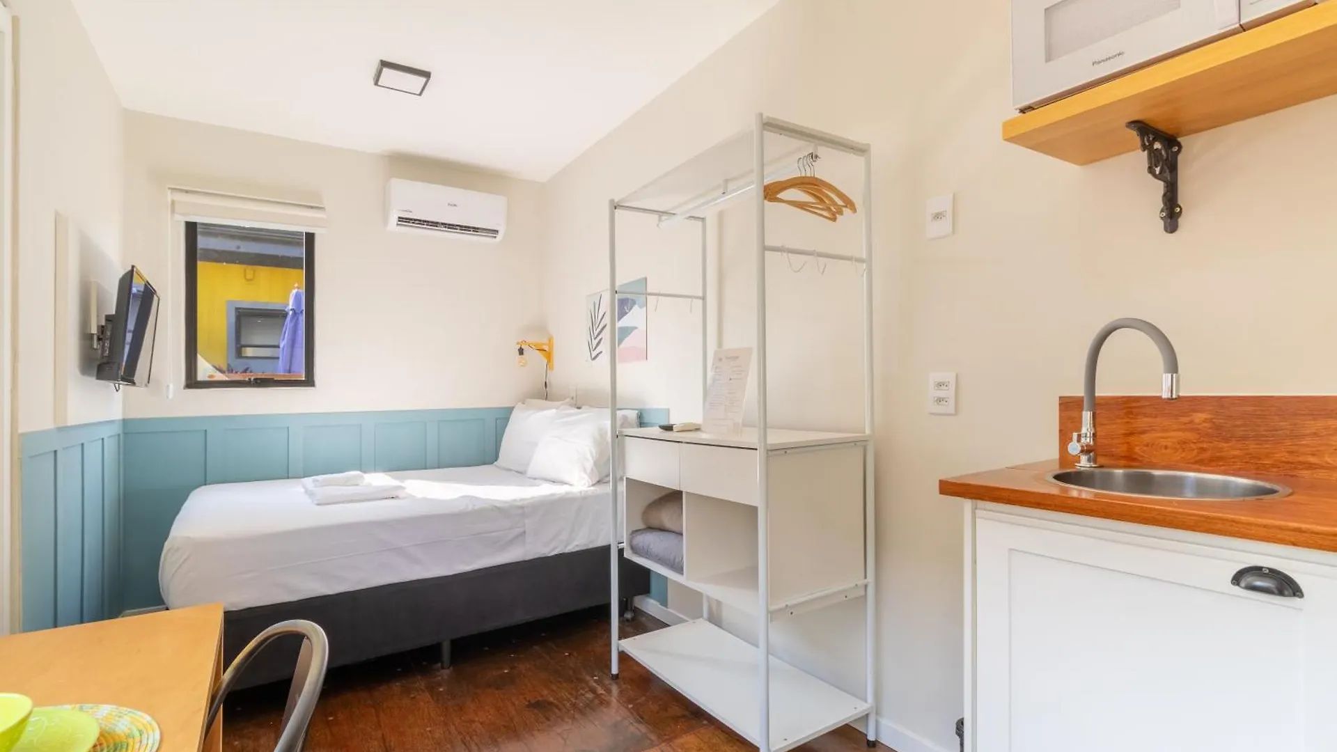 Estacionamento-1000Mbps-Ac-Smart Tv-Piscina Apartment Florianopolis